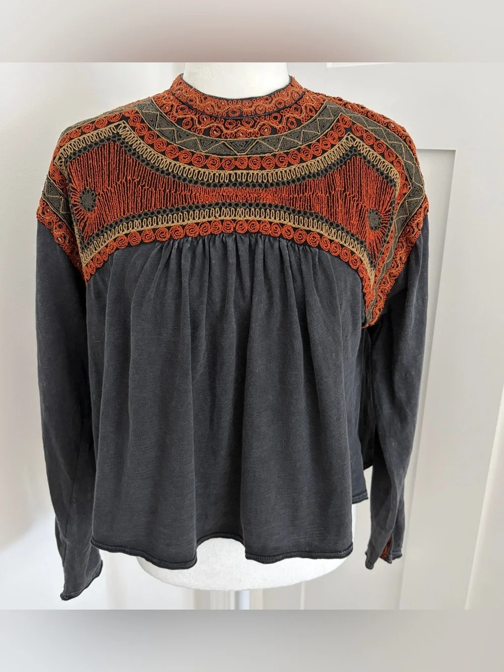 Free People Slub Jersey Embellished Bunny Top Gray Embroidered Boho Size S*14
